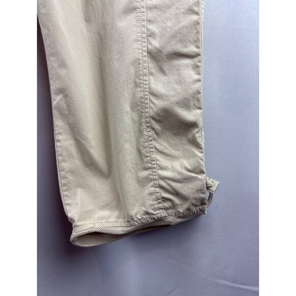 Caribbean Joe Womens Petite 8P Cargo Capris - Picture 3 of 6